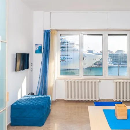 Loft On The Sea With Amazing View + Private Parking Appartement *