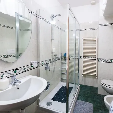 Loft On The Sea With Amazing View + Private Parking *