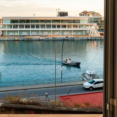 Appartement Loft On The Sea With Amazing View + Private Parking *