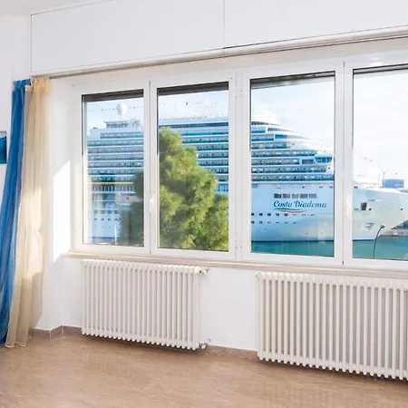 Appartement Loft On The Sea With Amazing View + Private Parking *