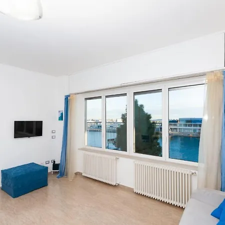 Loft On The Sea With Amazing View + Private Parking Savone